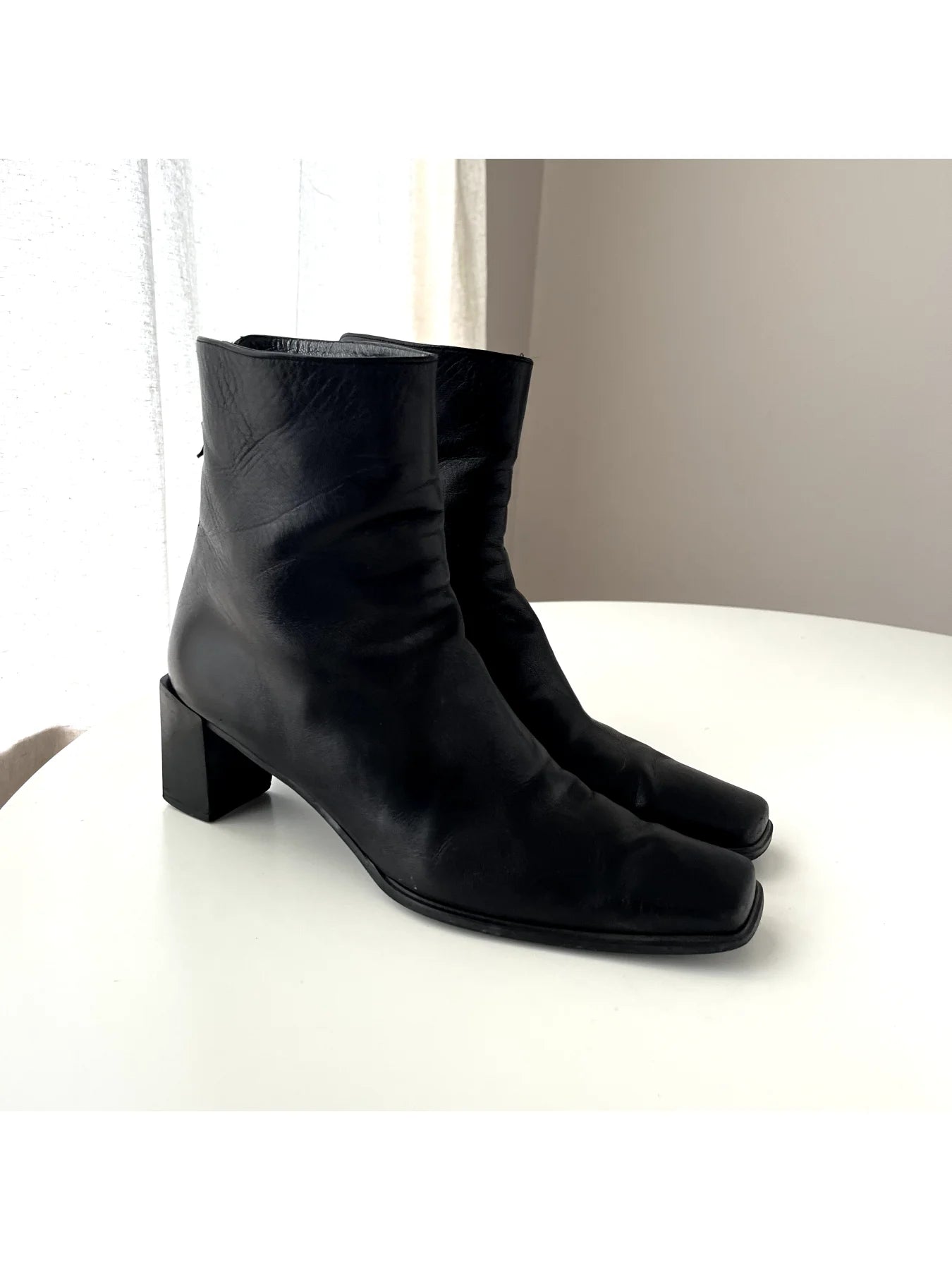 STUART WEITZMAN Leather Booties, US 8