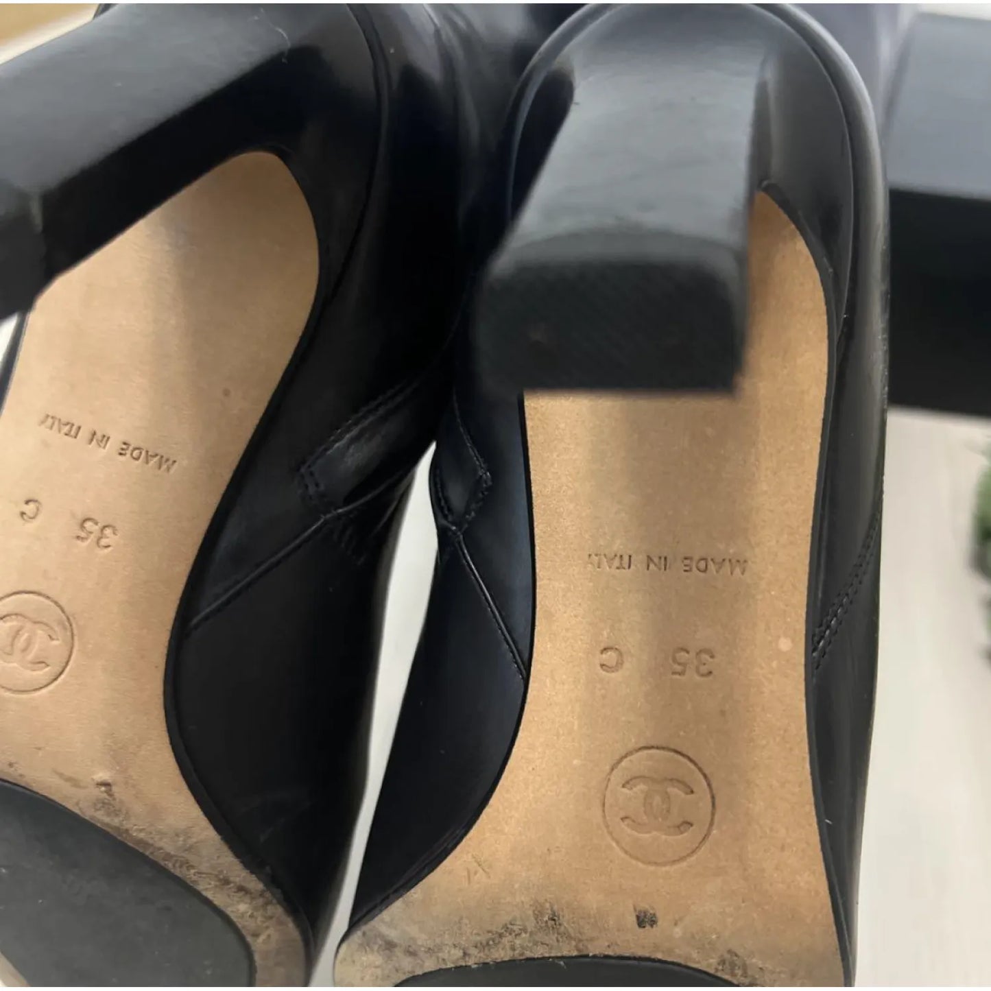 CHANEL Knee-high logo leather boots IT 35