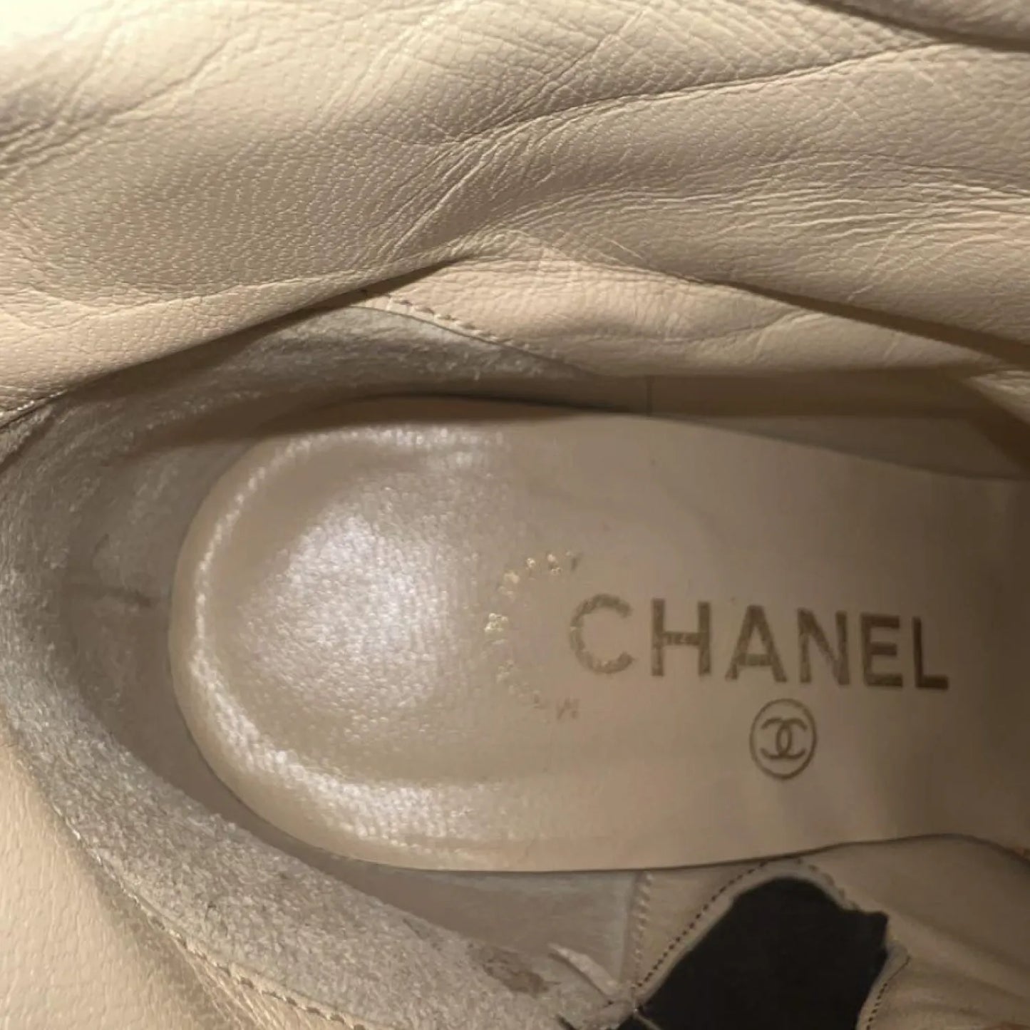 CHANEL Knee-high logo leather boots IT 35