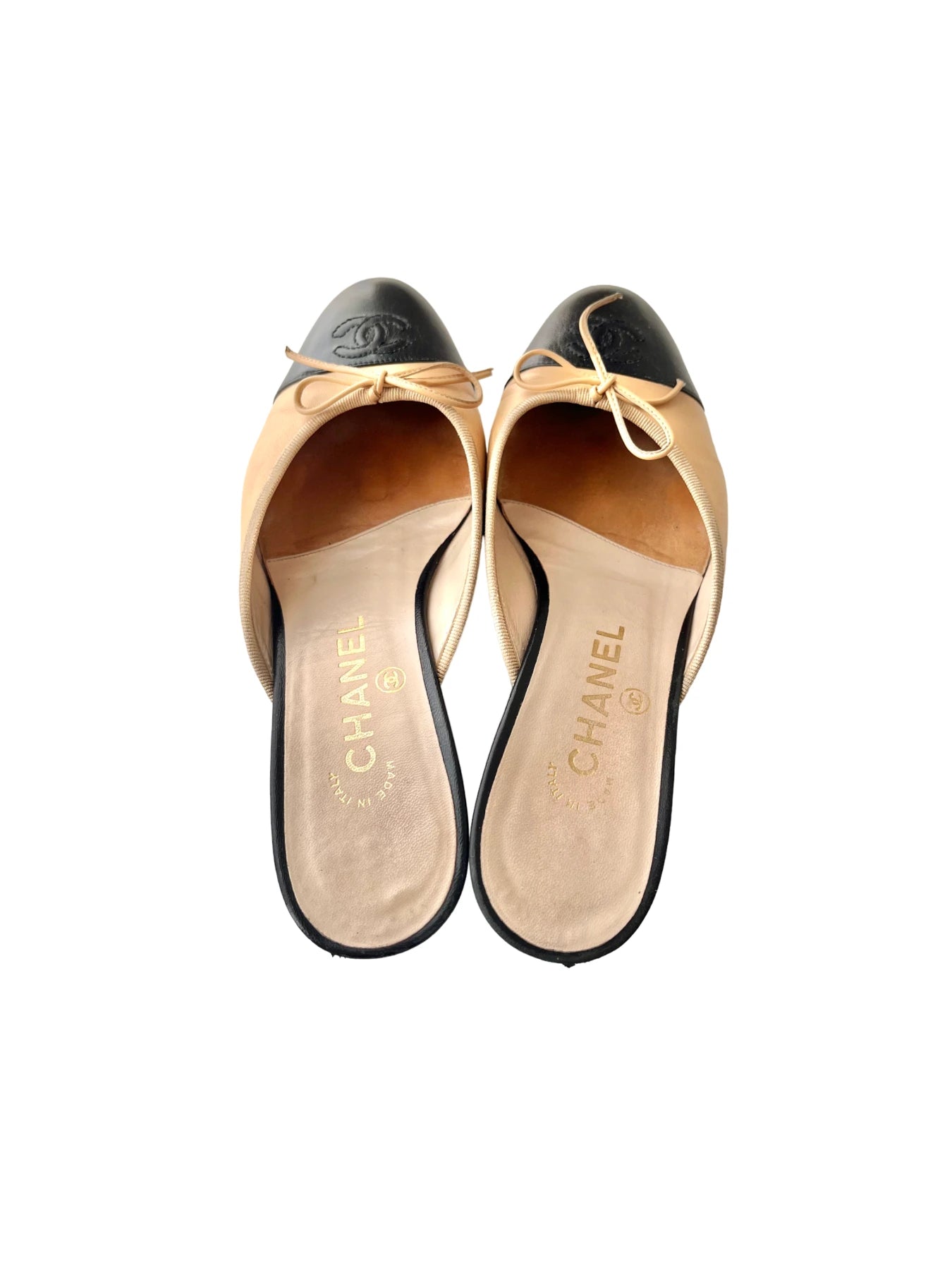 Chanel Iconic "CC" Two-Tone Camel & Black Toe Cap Bow Kitten Mule Heels Mules, The Millennial Decorator | Archive Square TRR