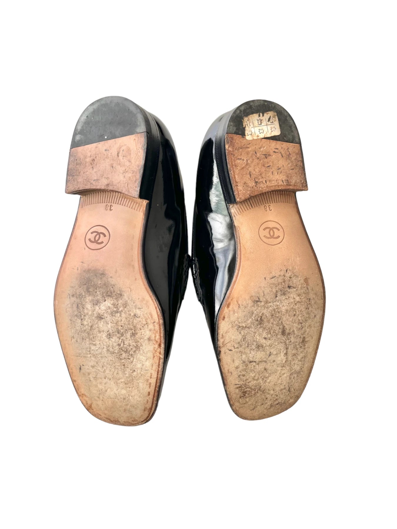 Chanel Interlocking CC Logo Loafers, 38 | Archive Square The millennial decorator vintage mules Chanel mules Bow Mules Matilda Djerf Bella Hadid Vintage