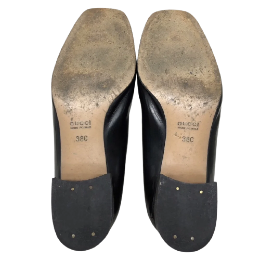 GUCCI Horsebit Accent Leather Pumps, 38
