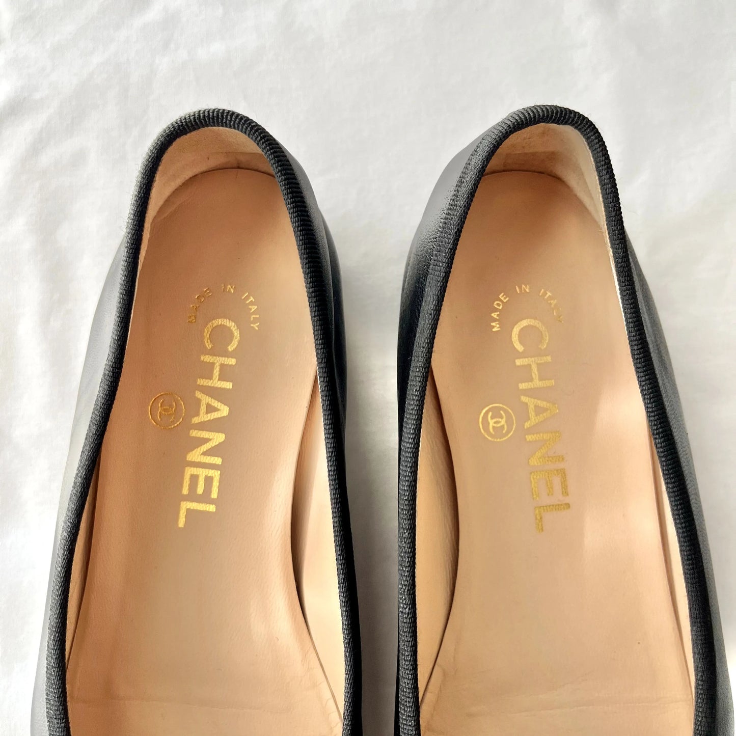 CHANEL Leather Ballet Flats, 36.5