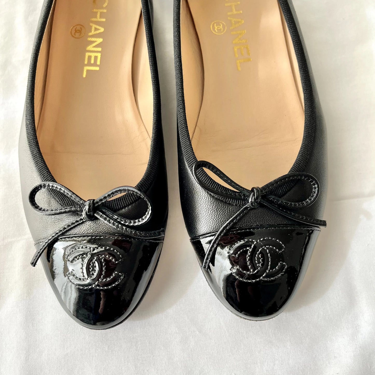 CHANEL Leather Ballet Flats, 36.5