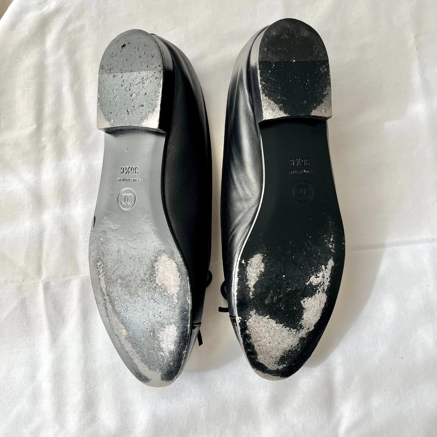 CHANEL Leather Ballet Flats, 36.5