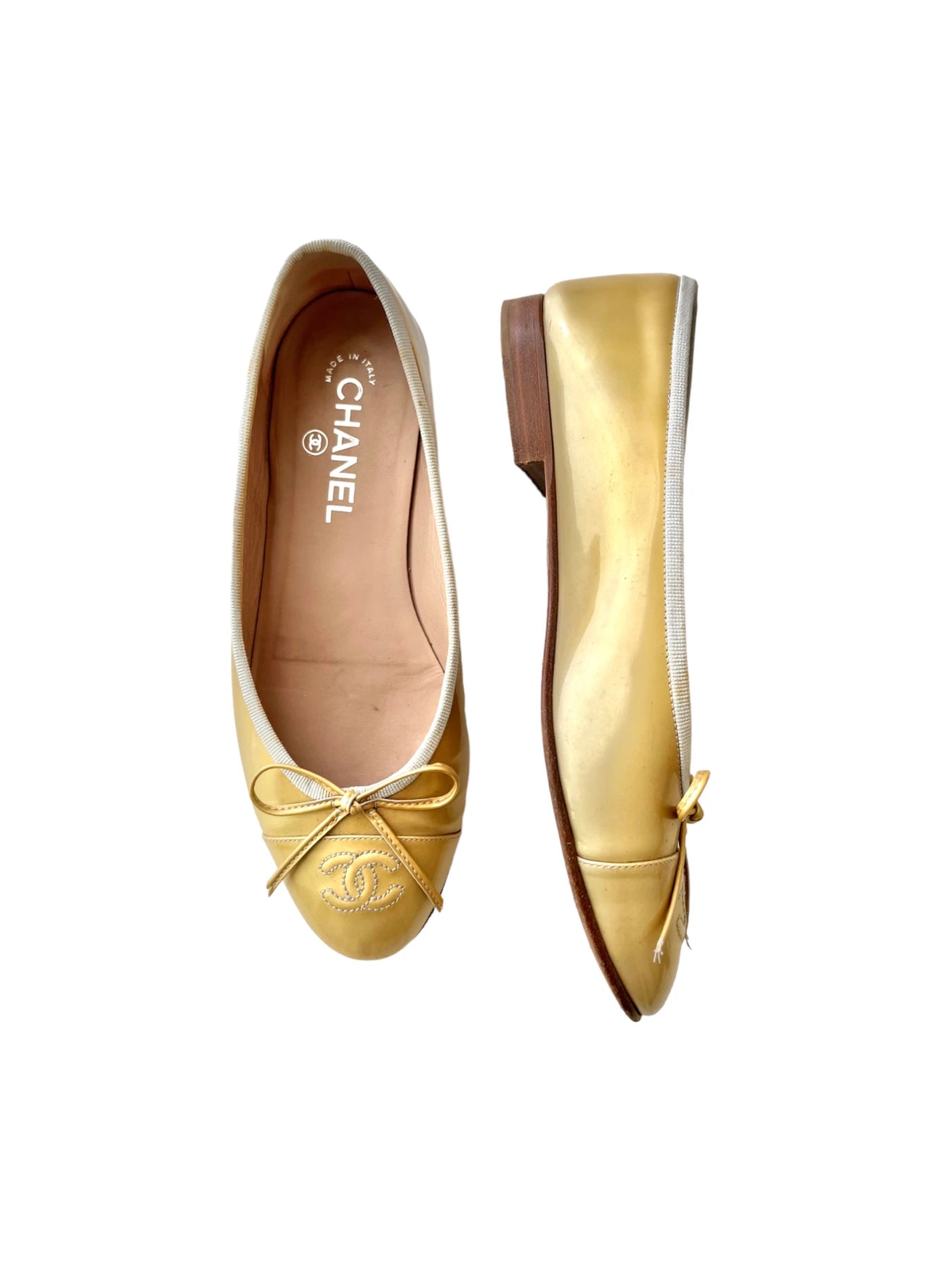 CHANEL CC Ballets Flats Yellow Patent Leather, 37