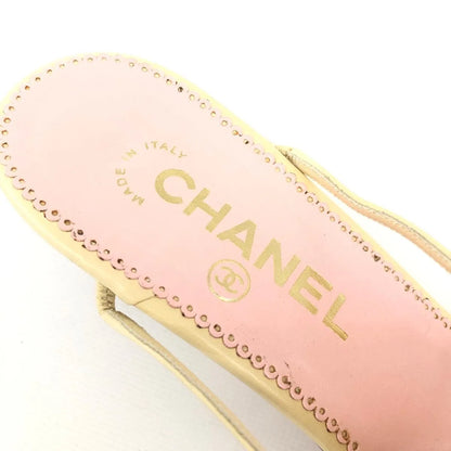 CHANEL LEATHER SLIDES IT 38.5